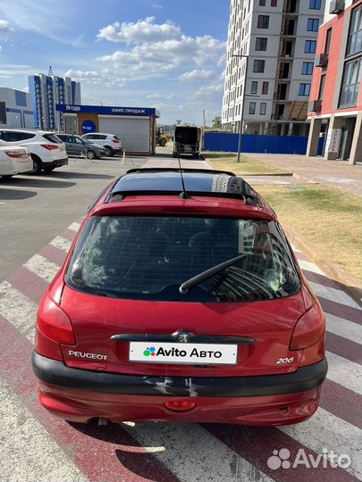 Peugeot 206 1.6 МТ, 2001, 220 000 км