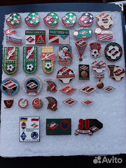 Значки Спартак футбол хоккей