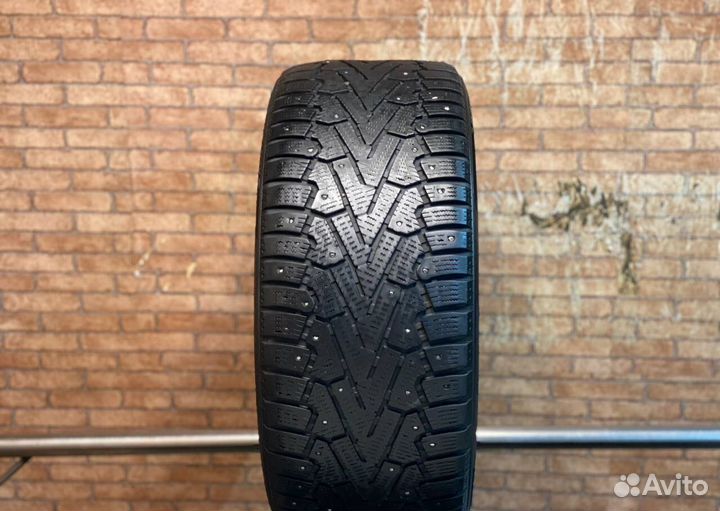 Pirelli Ice Zero 245/40 R18