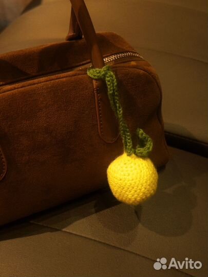 Брелок Лимон вязаный