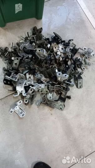 Петли двери Тойота лексус Toyota lexus