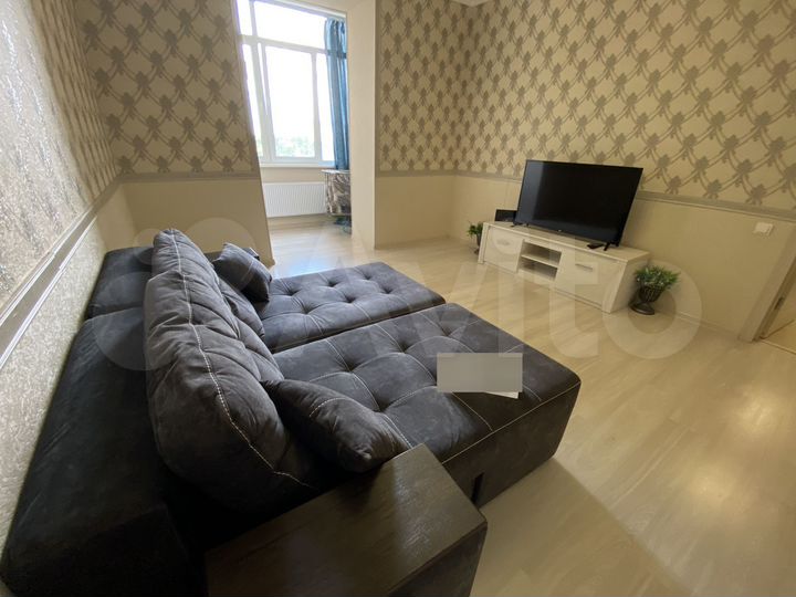 2-к. квартира, 78 м², 4/9 эт.