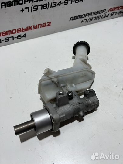 Бачок тормозной жидкости Nissan Note