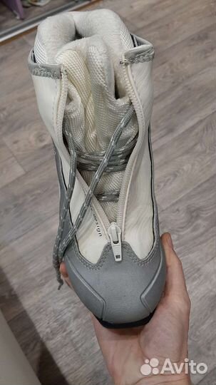 Лыжные палки, лыжи,ботинки