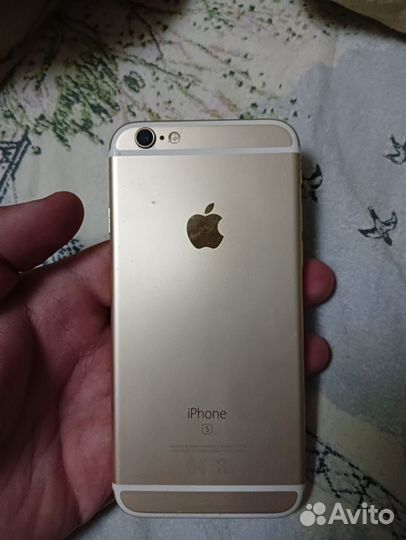 iPhone 6S, 64 ГБ