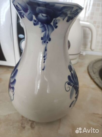 Кувшин гжель