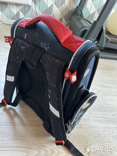 Рюкзак школьный для начальной школы