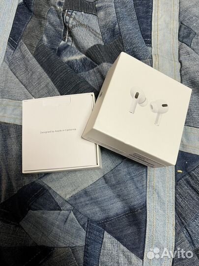 Наушники AirPods Pro