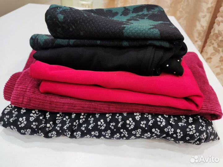 Пакет вещей,платьев, 5 шт
