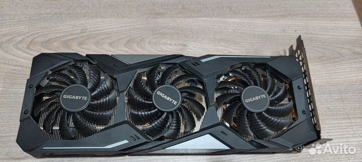 Видеокарта gigabyte5500 4gb