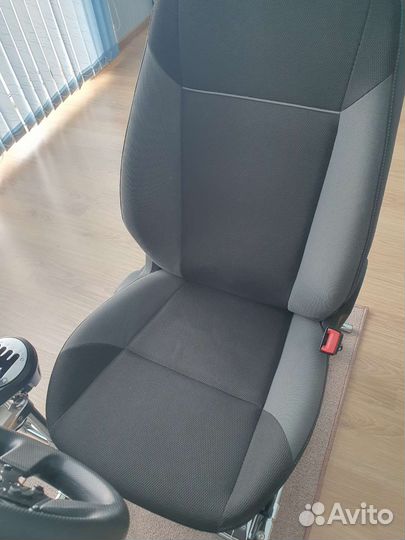 Кокпит для симрейсинга