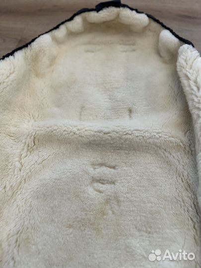 Меховой конверт в коляску овчина и варежки