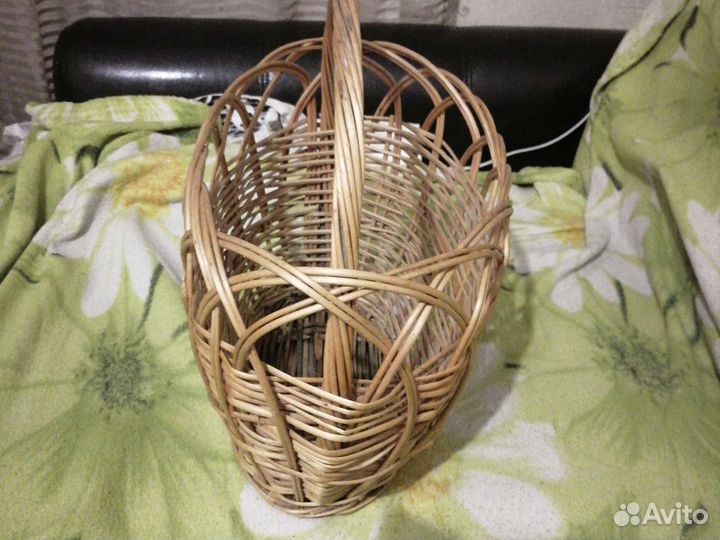 Корзина плетеная