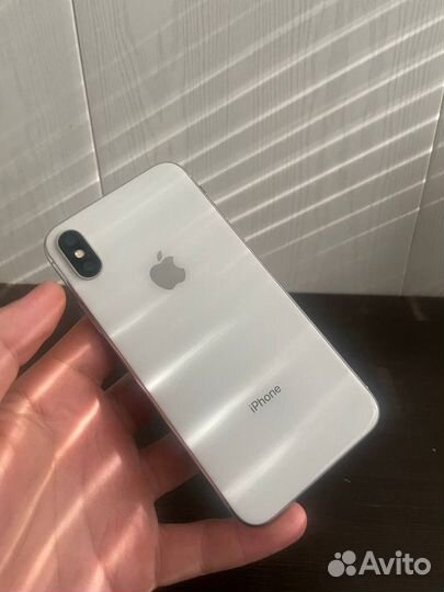 iPhone X, 64 ГБ