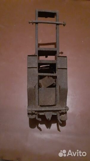 Железный грузовик сим 