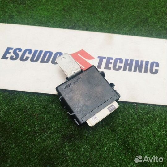 Блок управления фарами Suzuki Escudo/ Grand Vitara