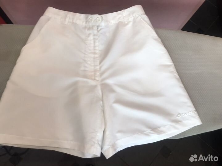 Шорты женские