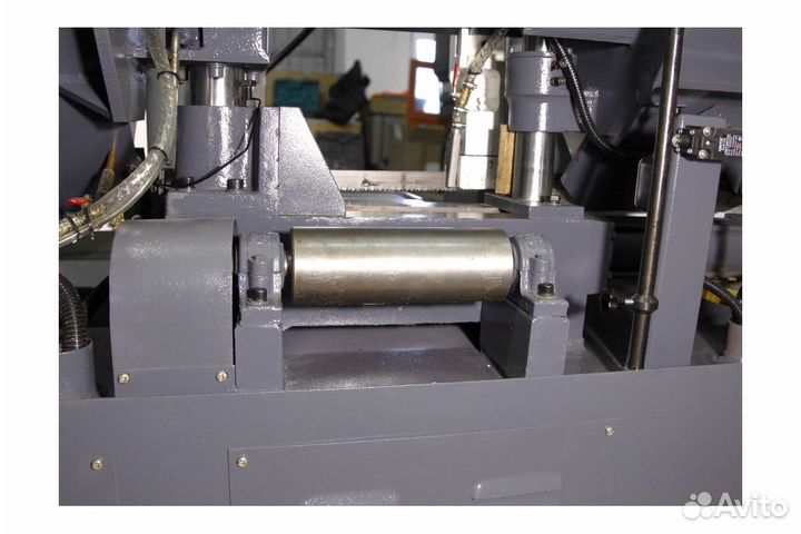 Ленточнопильный двухколонный станок MetalMaster MGH-300 17789