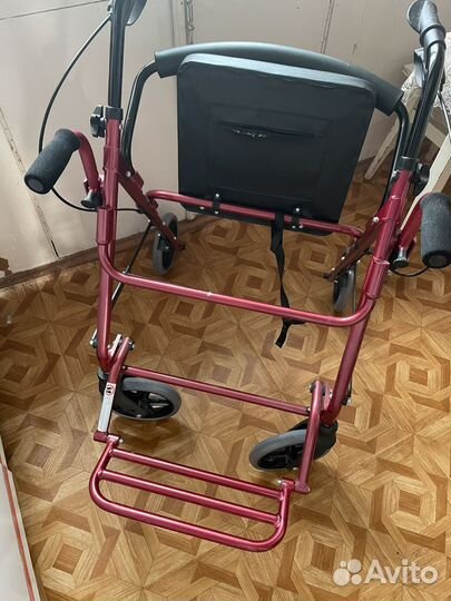 Инвалидная коляска
