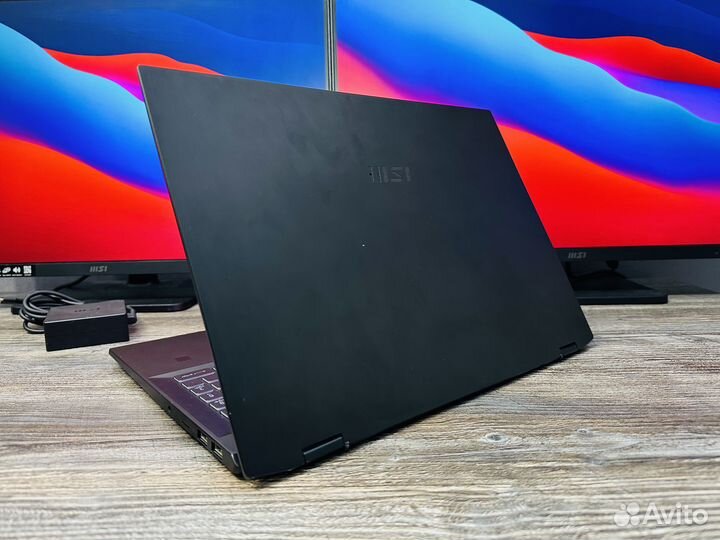 MSI Summit E16 RTX 3050+i5 1240P 2.5K 165Hz Touch