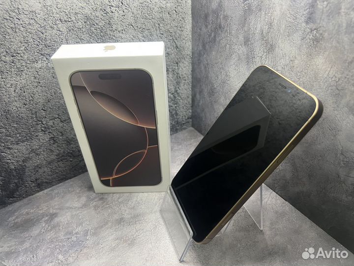 iPhone Xr в корпусе 16 pro/256гб