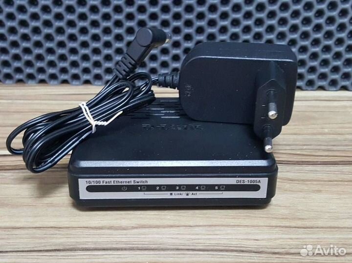 Коммутатор 5-ports D-Link DES-1005A