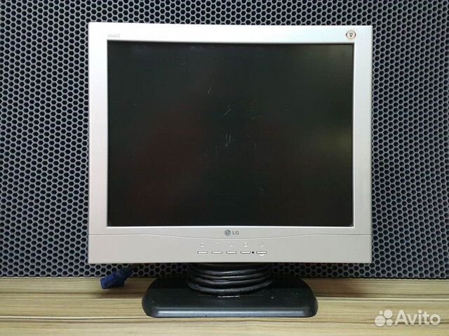 Монитор 15" дюймов LG Flatron 566LE (1024x768 VGA)