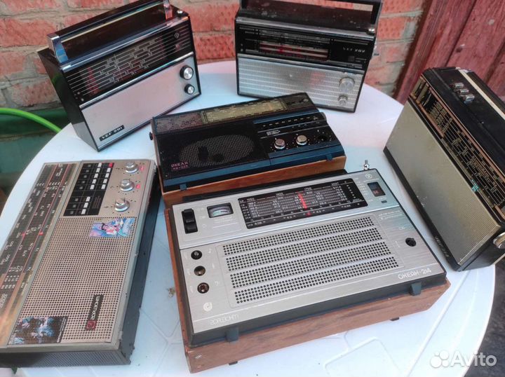 Радиоприемники транзистор СССР одним лотом