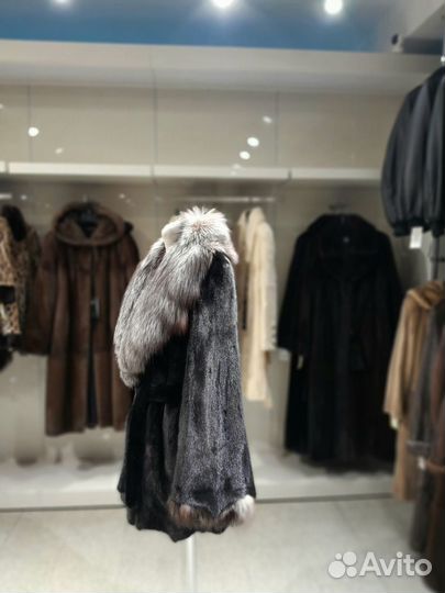 Шуба норковая с лисой новая 46 48 размер