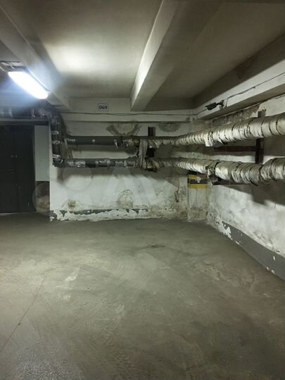 Машиноместо, 28 м²