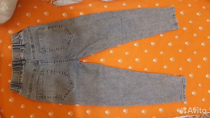 Джинсы