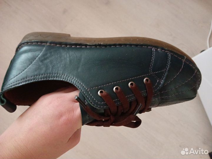 Продам женские туфли кожаные