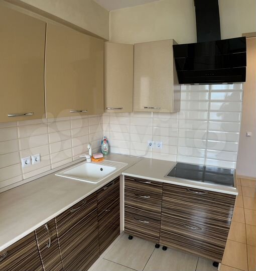 1-к. квартира, 50 м², 8/10 эт.