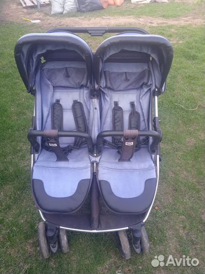 Прогулочная коляска для двойни