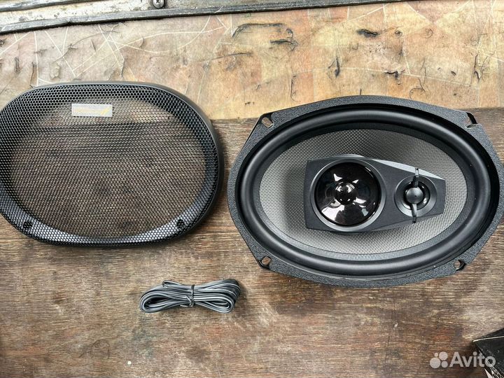 Автомобильные колонки