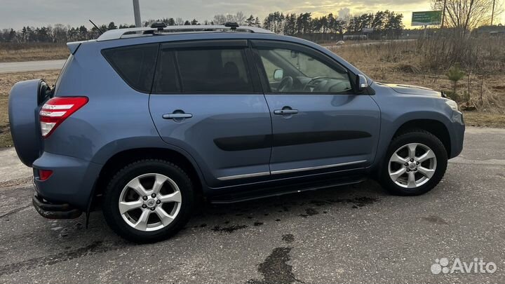Toyota RAV4 2.0 CVT, 2011, 228 432 км
