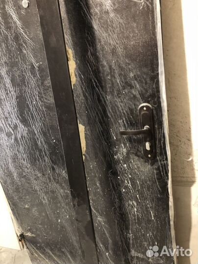 Дверь металлическая