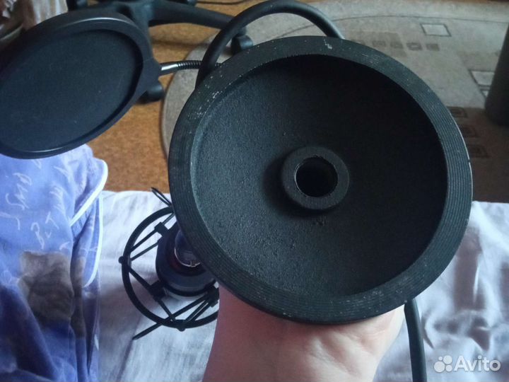 Микрофон студийный