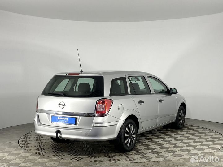 Opel Astra 1.6 МТ, 2011, 125 653 км