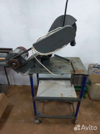 Отрезной станок по металлу