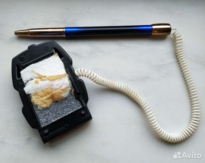 Автомобиль с шариковой ручкой