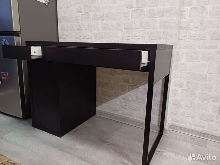Стол писменный micke 105x50 см IKEA 102.447.43