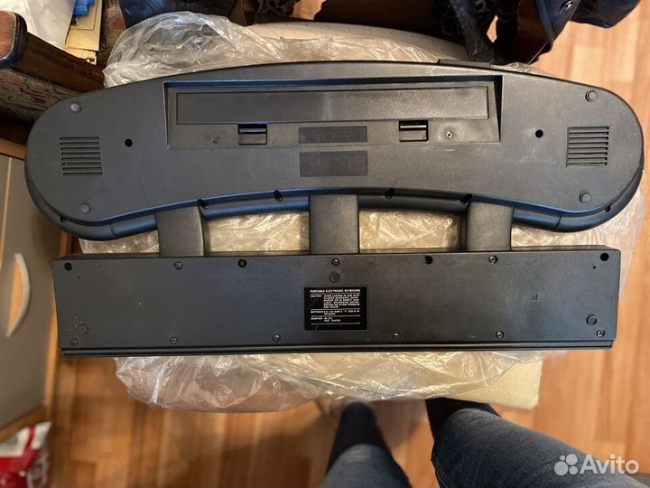 Синтезатор First