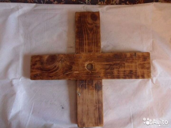 Опора: крестовины, решетка, треножник для растений