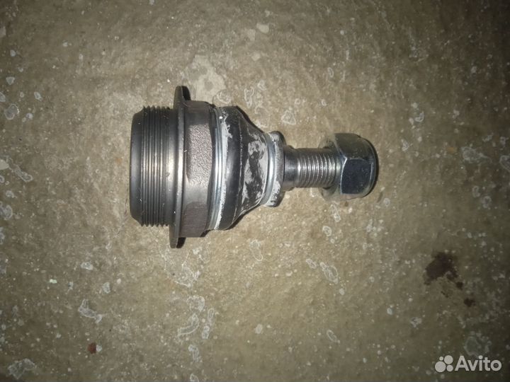 Шаровая опора peugeot308