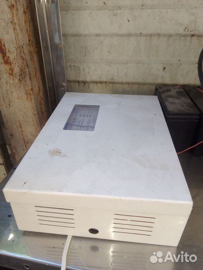 Блок резервного питания