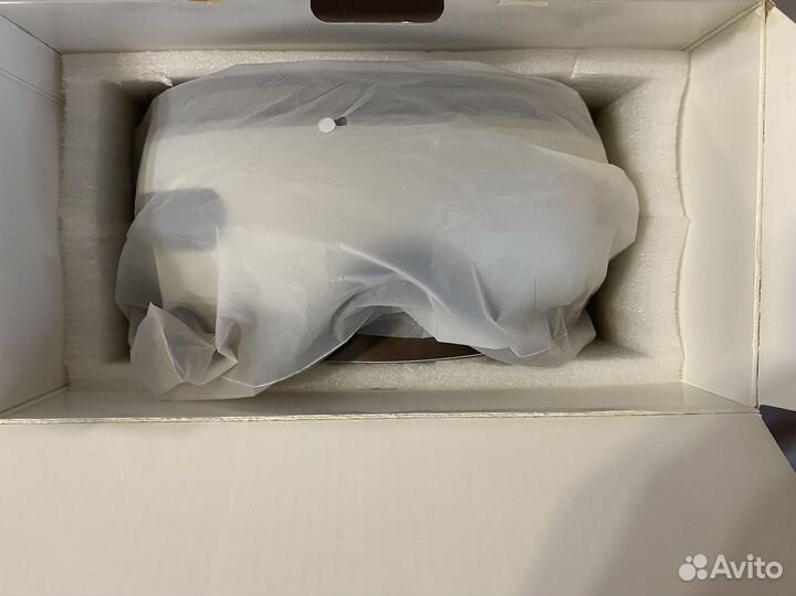 Массажер для глаз bork D600