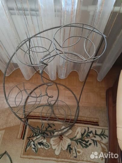 Подставка для цветов