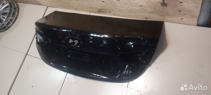 Крышка багажника задняя Hyundai Elantra 6