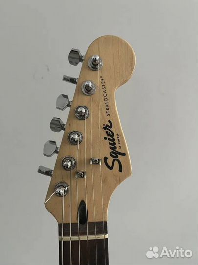 Электрогитара Squier Stratocaster